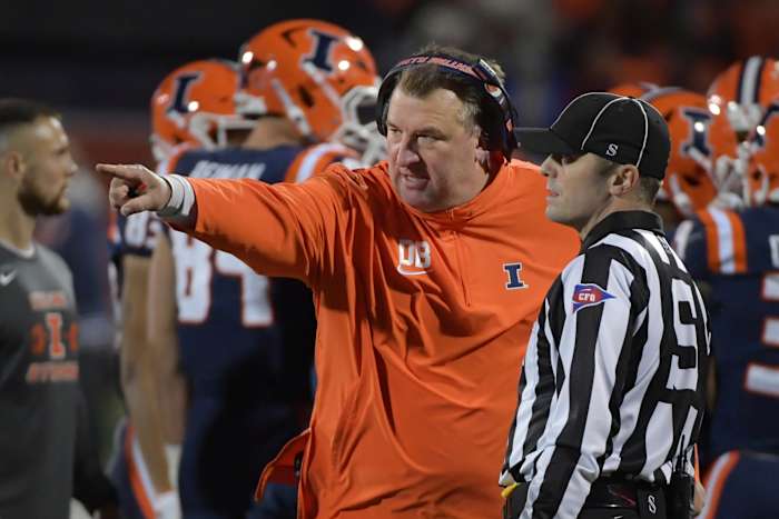 Bret Bielema 2023 Nebraska at Illinois football USATSI_21588294